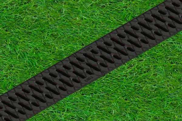 Rigola din plastic Easy3 DN100 H100, cu grătar în fante din plastic (1000x125x100mm) clasa de sarcini A15