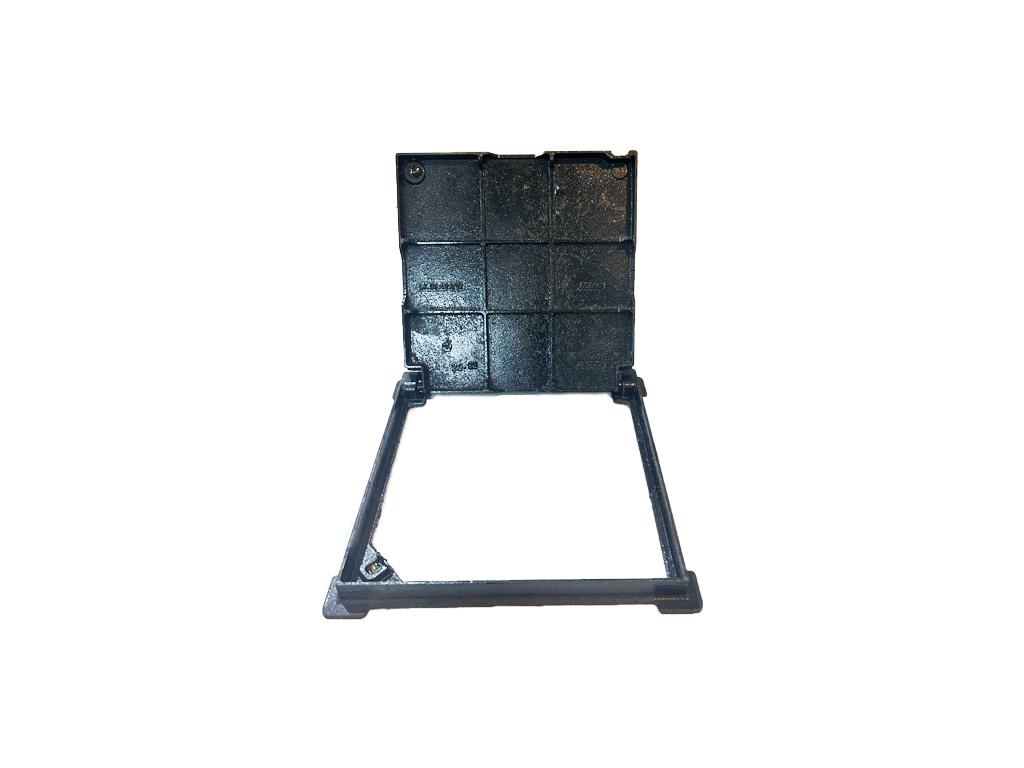 Capac fontă Urban pătrat cu rama 420x420 mm, pas liber 350x350 mm, H=37 mm, clasa de sarcini B125 EN 124-2:2016