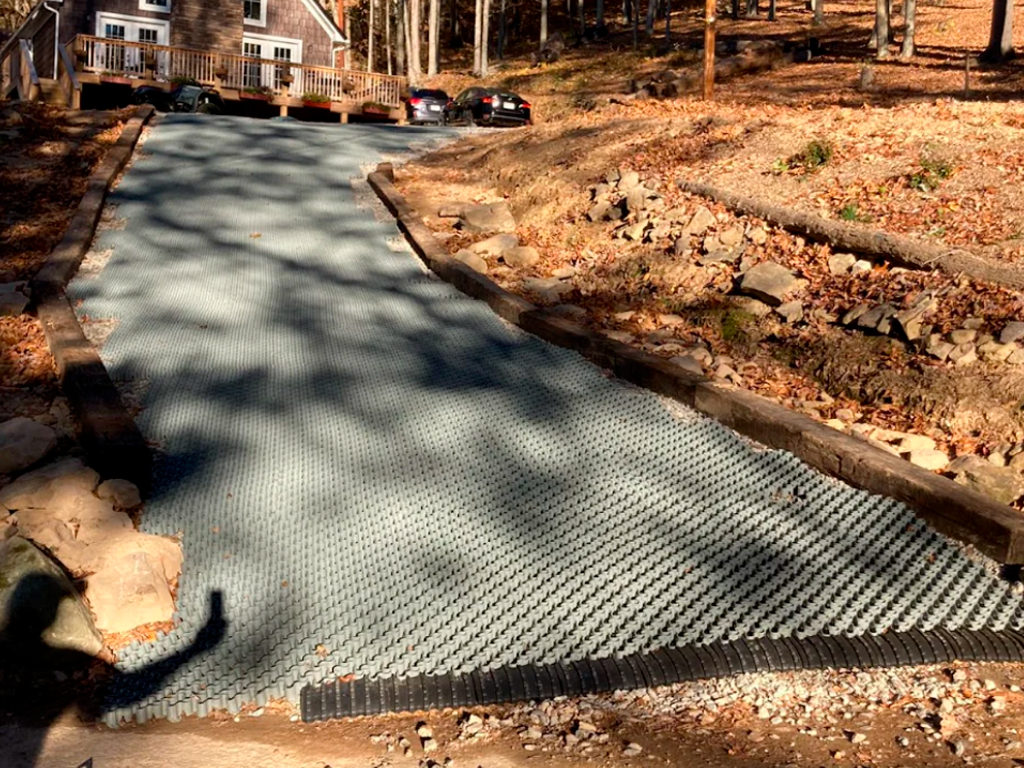 Pavelă ecologică EasyPave din plastic, negru (629x434xH=50 mm)