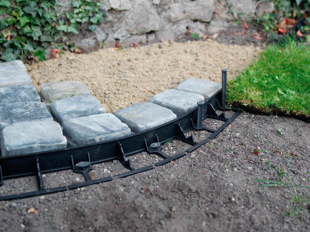 Bordură decorativă din plastic pentru pavaje și amenajare grădină (L=1000mm, H=58mm)