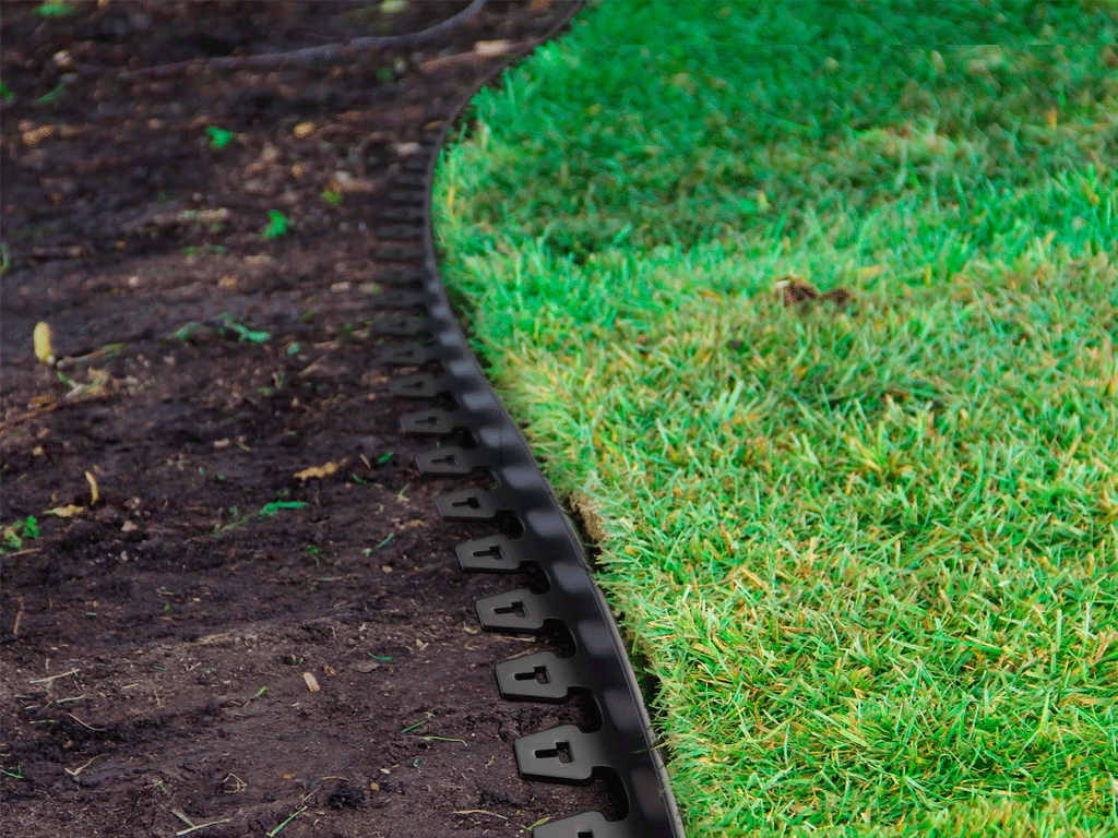 Bordura din plastic New Fix Light negru in set cu ancora 18 buc si fixator 3 buc