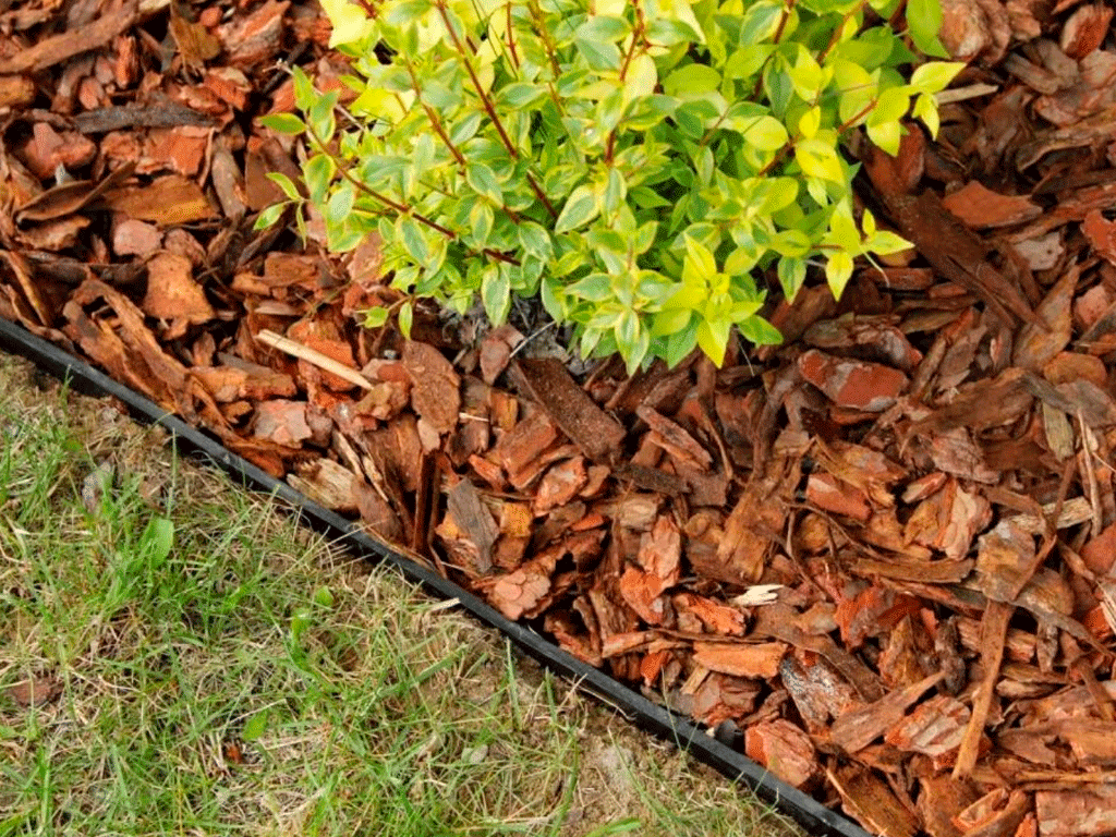 Bordura din plastic New Fix Light negru in set cu ancora 18 buc si fixator 3 buc