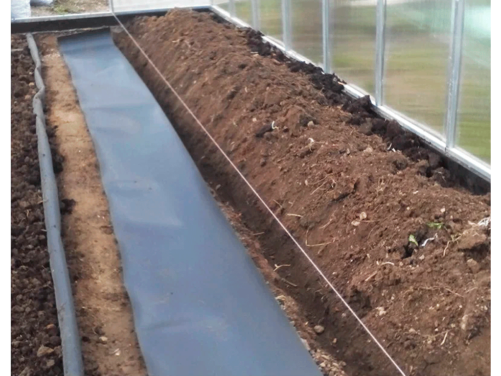 Armo-protecție (bariera anti-radacini) în rolă 0,6x10m (6m2), grosimea 1,3mm neagră, din polietilenă