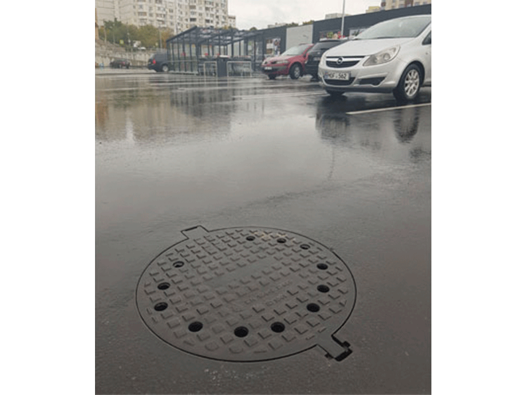 Capac pluvial din fontă ductilă rotund (ventilat (6 gauri)) Dext=775mm, pas liber=600mm, H=100mm clasa de sarcini D400