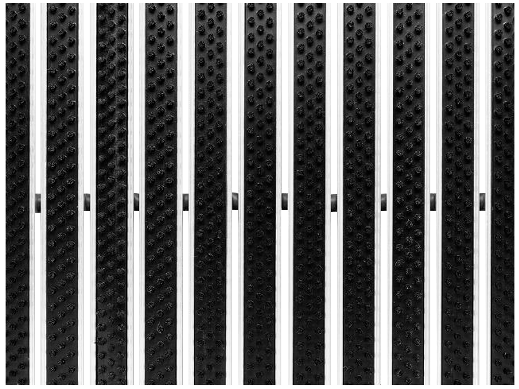 Stergator picioare CITY (PERIE)