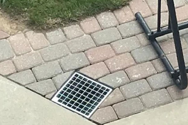 Дождеприемник квадратный ливневой PolyMax Basic с корзиной в комплекте (300x300x300)