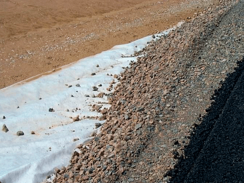 Geotextil interțesut TERAFORT PES100, densitatea 100gr/m2 (rola 2x50m)